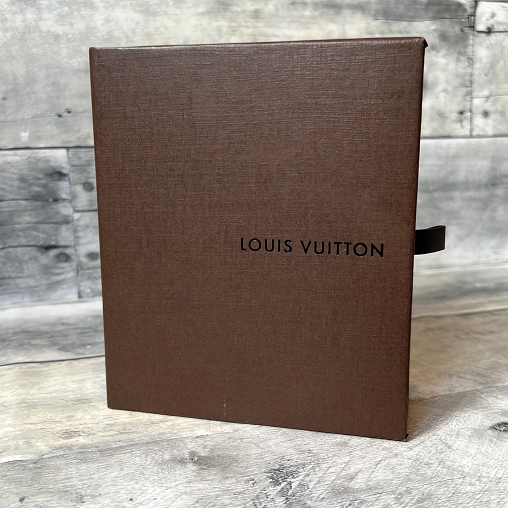 Louis Vuitton gift box